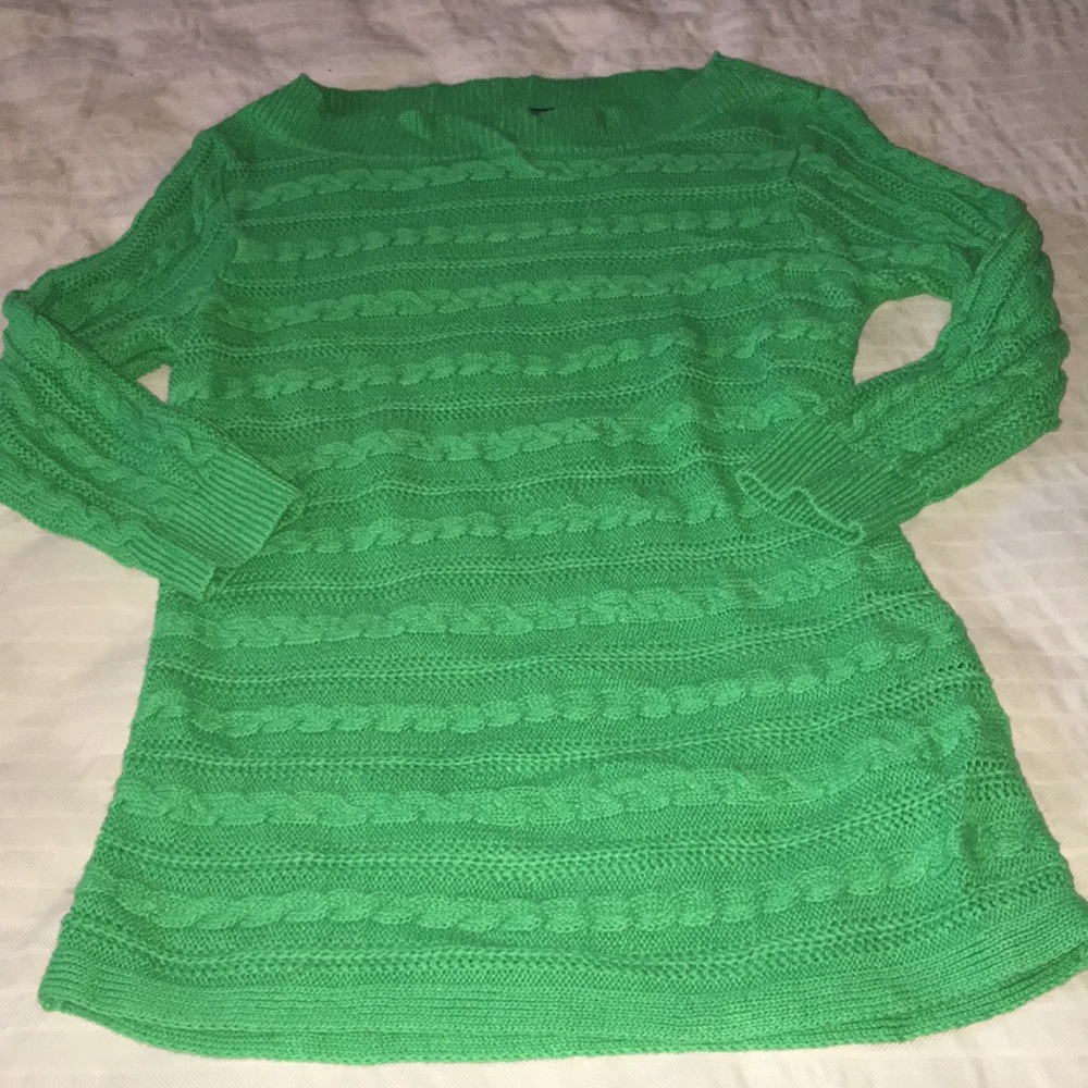 EUC Chaps Classic Green Knit Sweater